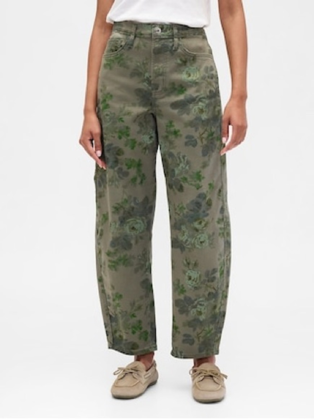GAP Women’s Denim Barrel Jeans - Navy Label, Olive Camo Fabric